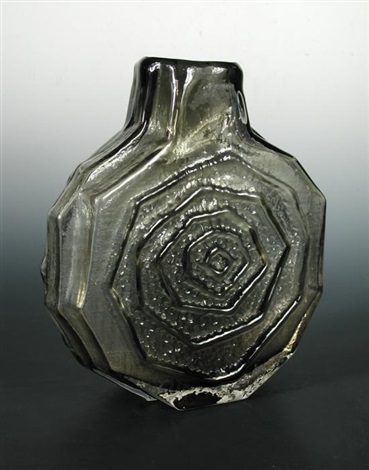 A Large Whitefriars Willow Banjo Vase By Geoffrey Baxter On Artnet