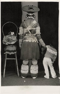 An archive containing approx. 1,126 loose images 