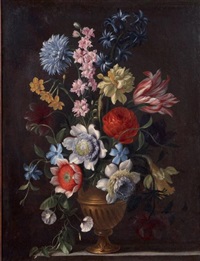 bouquet de fleurs dans un vase en bronze doré by pier francesco cittadini