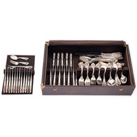 Flatware comprising;Twelve 9 1/2in.dinner knives