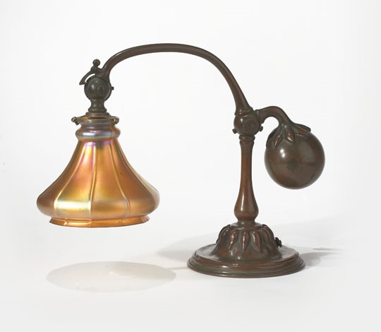 counter balence lamp by