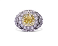 J.E CALDWELL & CO. AN IMPRESSIVE FANCY VIVID... J.E CALDWELL & CO. AN IMPRESSIVE FANCY VIVID...