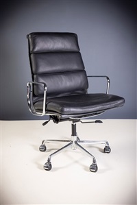 AN EA219 HIGH BACK OFFICE CHAIR