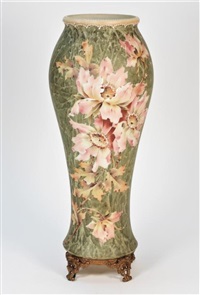 Monumental Wave Crest Kelva Monroe Botanical Vase