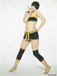 Peggy Moffitt V