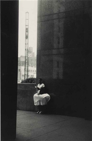 Untitled 1950s By Garry Winogrand On Artnet