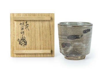 萩湯呑 御玉杓子ノ画 Tadpoles Yunomi Cup By Sakakura Shinbe Xiv And Kazuki Yasuo And On Artnet