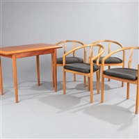 Gaming table with matching armchairs (set of 5)