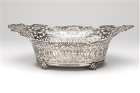 A Dutch silver bread basket, 1928