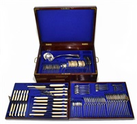a George V hallmarked silver eighty piece