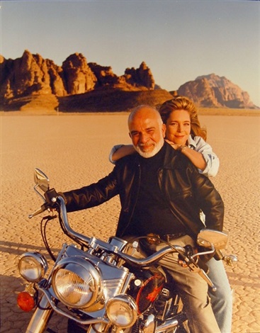 annie-leibovitz-king-hussein-and-queen-noor,-jordan.jpg