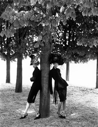 Kristen McMenamy and Linda Evangelista, for..., 1992