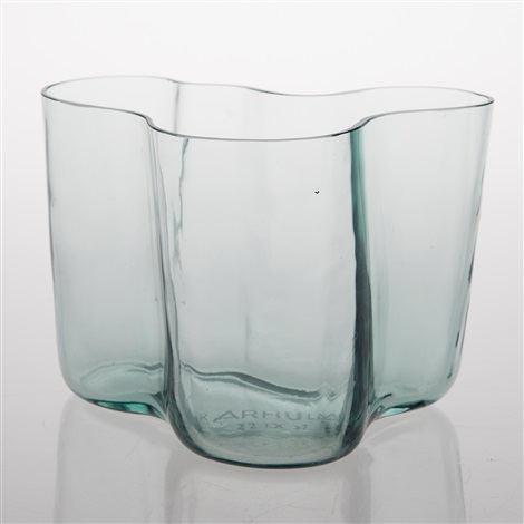 A Savoy Vase By Alvar Aalto On Artnet