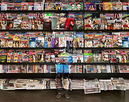 Bookshelf Hide in the City—Paris—02 by Liu Bolin Bookshelf Hide in the City—Paris—02 by Liu Bolin