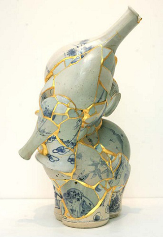 Translated Vase by Yee Sookyung Translated Vase by Yee Sookyung