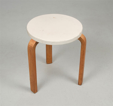 Hocker by Alvar Aalto Hocker by Alvar Aalto