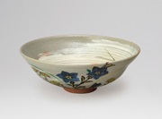 乾山写秋草平茶碗春の道茶碗by Eiraku Zengoro XVI (Sokuzen) on artnet