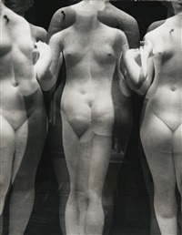 les trois grâces, paris by erwin blumenfeld