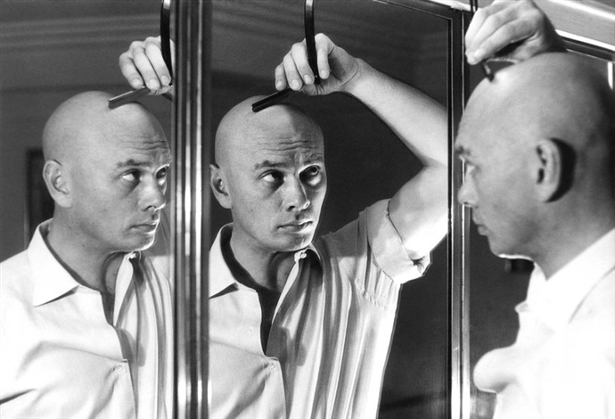 jack-garofalo-yul-brynner,-ici-%C3%A0-paris-alors-%C3%A2g%C3%A9-de-36-ans,-se-rase-le-cr%C3%A2ne-trois-fois-par-semaine.jpg