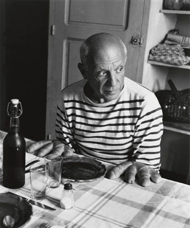 les pains de picasso (picasso aux mains en pain) de robert doisneau