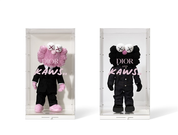 Vampire KAWS BFF Plush PINK ぬいぐるみ 匿名配送 - denuncias