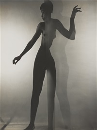 bani yelverton (standing nude behind a screen) by erwin blumenfeld