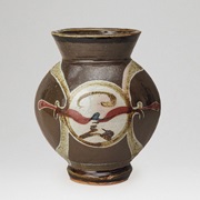 四郎窯　日展作家　四郎作　紫尖紅面取　壺　共箱　高さ23㎝　上位作 Kanjiro Kawai | Artnet | Page 11