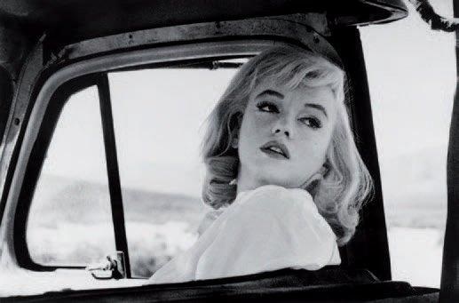 Marilyn Monroe during the filming of “The Misfits.” Nevada, 1960.