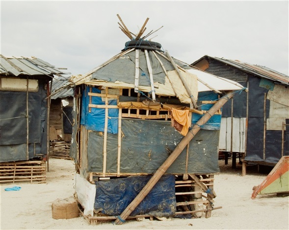 Case Study Homes 2, 22, 23, 49 by Peter Bialobrzeski on artnet