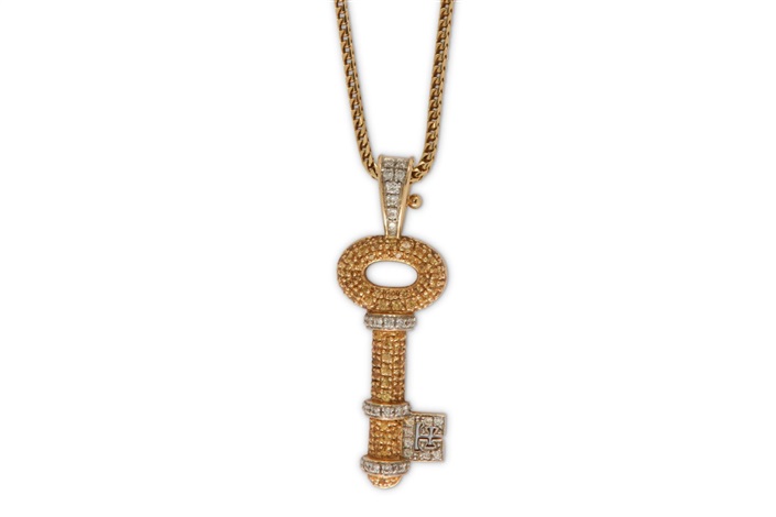 Theo fennell discount key pendant