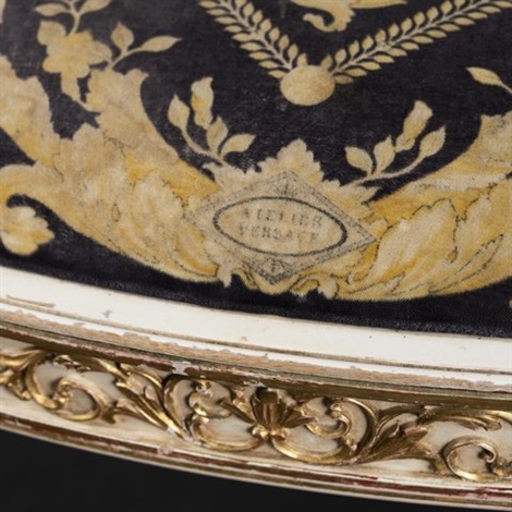 家具 GIANNI VERSACE 家具 GIANNI VERSACE Chair, 1980s – Gianni Versace | Lot 247