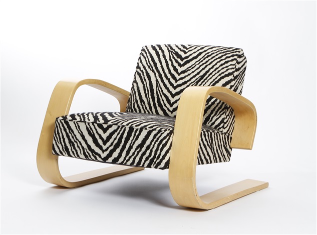 Iconic Aalto Armchair: A Timeless Masterpiece