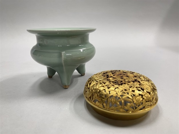 松本佩山作 年木庵 釉裏紅 香炉 共箱