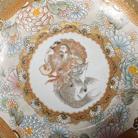 大正至昭和1912-1989·九谷谷口制金彩百花人物花轮形盘by