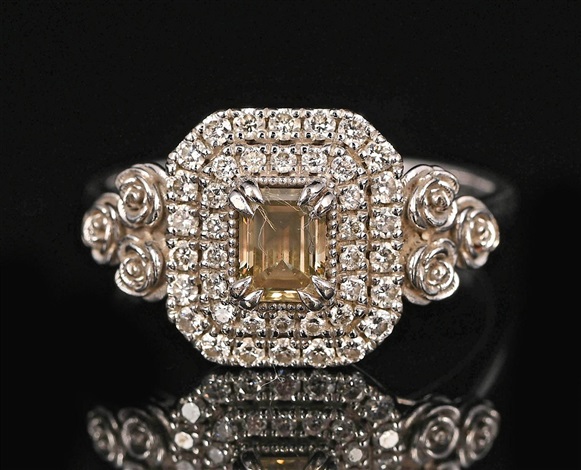 9k white gold ring by Jenna Clifford on artnet