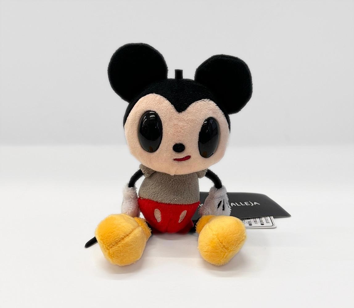 ディズニー JAViER CALLEjA Now and Future Edition